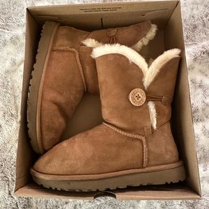 UGG Bailey button boots